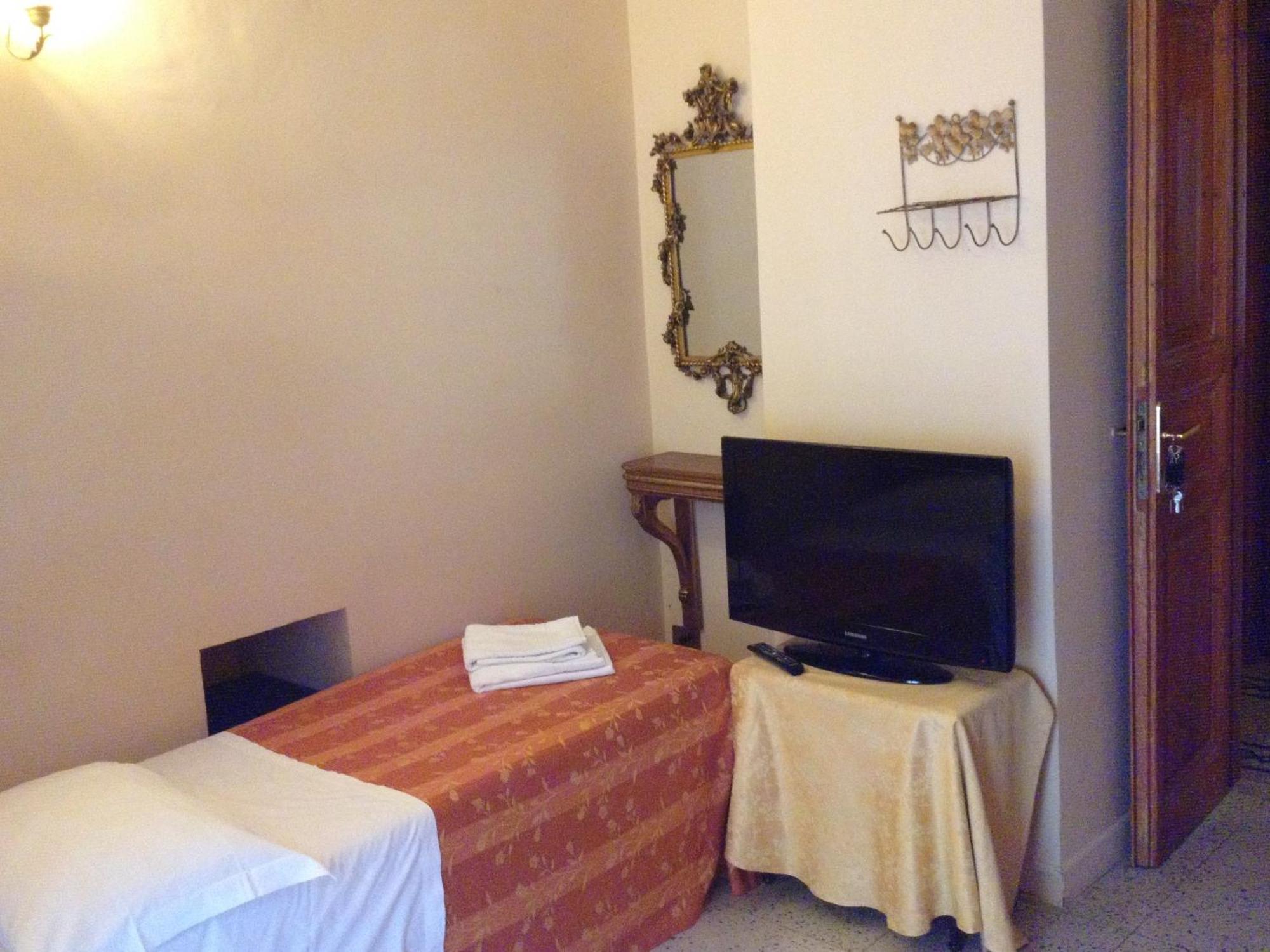 Maison De Marta โรม ห้อง รูปภาพ